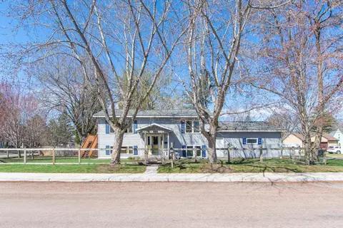 1521 Pine St, Brainerd, MN 56401