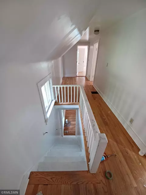 Entry Way - 318 6th St E, Northfield, MN 55057 photo 4 of 5