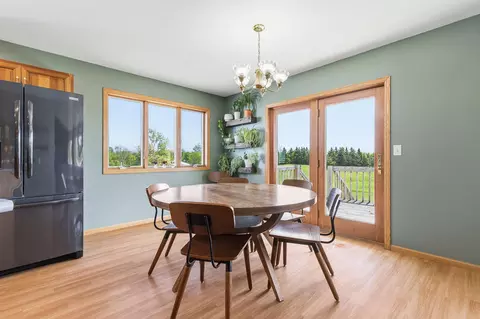 Dining - 2095 80th St, Somerset, WI 54025 photo 2 of 3