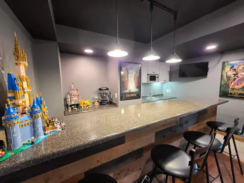 Kitchen - 505 4th St SE, Plainview, MN 55964 photo 5 of 7
