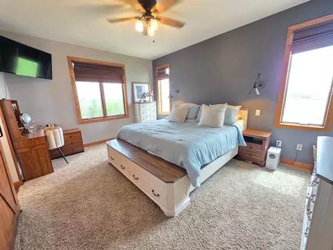 Bedroom - 505 4th St SE, Plainview, MN 55964 photo 1 of 4