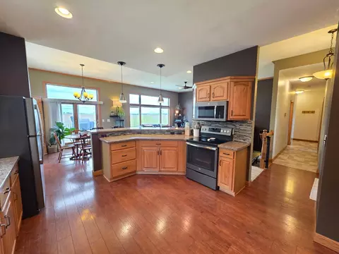Kitchen - 505 4th St SE, Plainview, MN 55964 photo 1 of 7