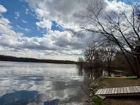 12934 Bayview Dr, Sauk Centre, MN 56378