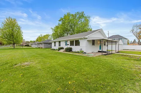 10200 4th Ave S, Bloomington, MN 55420