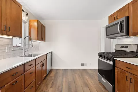 Kitchen - 801 11th Ave SE, Austin, MN 55912 photo 3 of 7