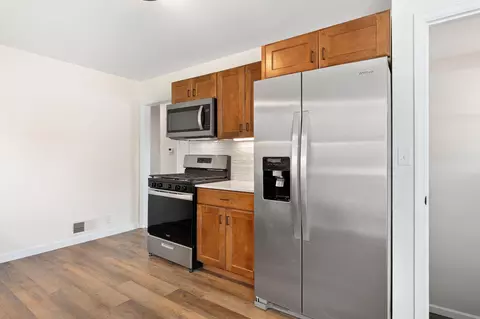 Kitchen - 801 11th Ave SE, Austin, MN 55912 photo 2 of 7