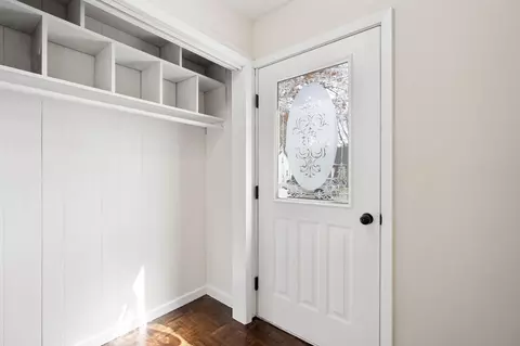 Entry Way - 801 11th Ave SE, Austin, MN 55912 photo 1 of 3