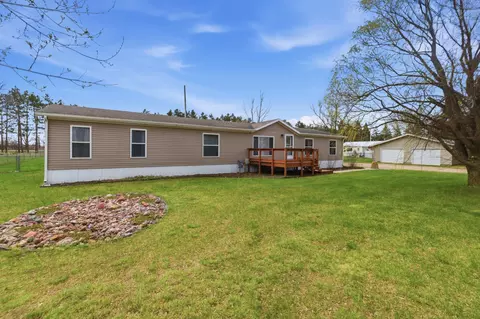 1987 Scearcyville Dr SW, Pillager, MN 56473