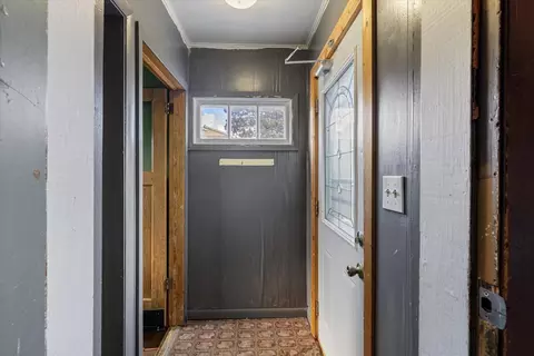 Entry Way - 429 S 4th Ave E, Ely, MN 55731 photo 2 of 4