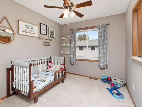 Bedroom - 1312 Deercliff Ln, Eagan, MN 55123 photo 2 of 2