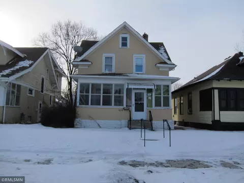 914 Fuller Ave, Saint Paul, MN 55104