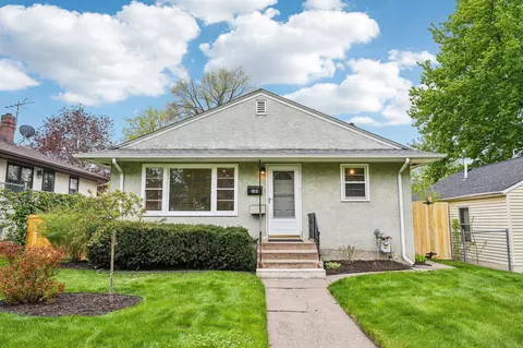 2164 Reaney Ave E, Saint Paul, MN 55119
