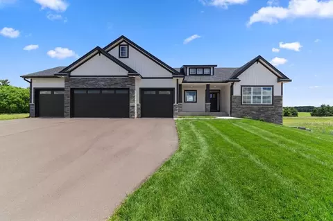 21207 Tippecanoe St NE, East Bethel, MN 55011