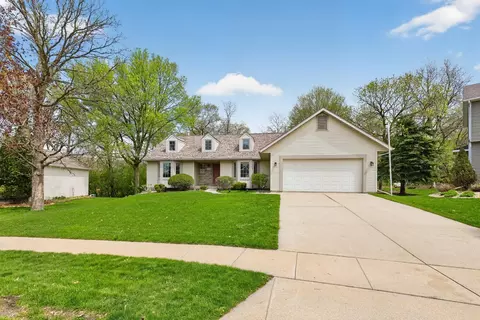 1131 Baird Ln NE, Rochester, MN 55906
