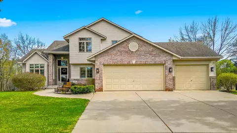 488 139th Ln NW, Andover, MN 55304