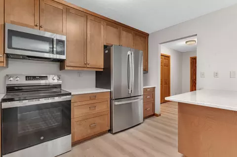 Kitchen - 1811 13th St SE, Willmar, MN 56201 photo 2 of 5