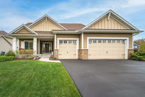 16604 Markley Lake Dr SE, Prior Lake, MN 55372