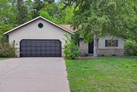 507 Bluebird Ct, Sartell, MN 56377
