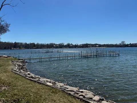 View/Area - 4410 Manitou Rd, Excelsior, MN 55331 photo 2 of 6