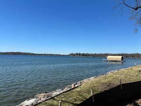 View/Area - 4410 Manitou Rd, Excelsior, MN 55331 photo 3 of 6