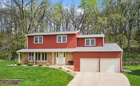 537 17th St NW, Rochester, MN 55901