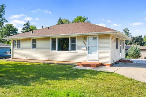 655 57th Ave NE, Fridley, MN 55432