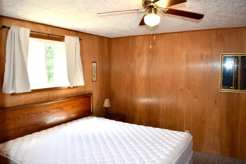 Bedroom - 682 Shore Haven Ln #CABIN 4, Hackensack, MN 56452 photo 2 of 2