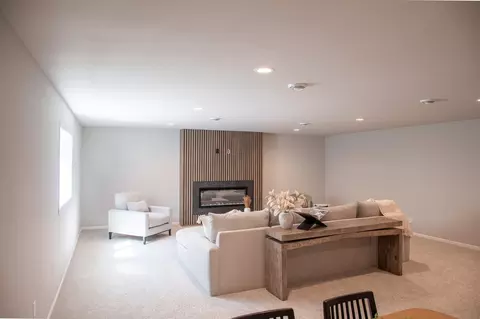 Living - 10117 Concord Dr, Horace, ND 58047 photo 5 of 10