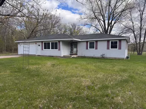 2400 208th Ln NW, Oak Grove, MN 55011