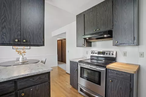 Kitchen - 815 Myrtle St, Buffalo, MN 55313 photo 4 of 5