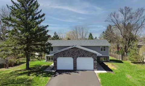 615 High Ridge Rd, River Falls, WI 54022
