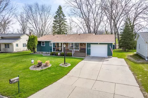 1208 Lenore Way, Fergus Falls, MN 56537