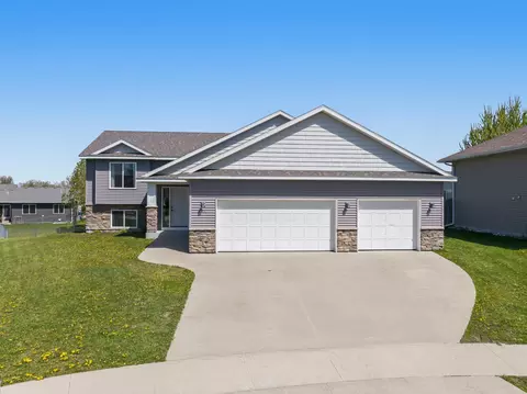 4453 Starling Ln SE, Rochester, MN 55904