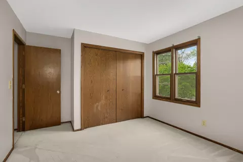Bedroom - 208 Lowell Rd, Champlin, MN 55316 photo 2 of 7