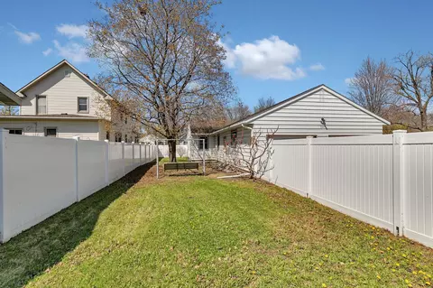 Exterior - 900 14th Ave S, Saint Cloud, MN 56301 photo 6 of 10