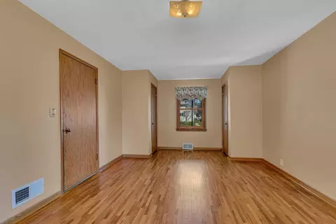 Bedroom - 900 14th Ave S, Saint Cloud, MN 56301 photo 2 of 2