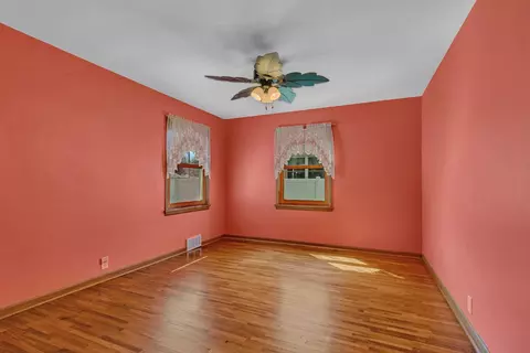 Bedroom - 900 14th Ave S, Saint Cloud, MN 56301 photo 1 of 2