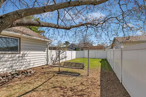 Exterior - 900 14th Ave S, Saint Cloud, MN 56301 photo 5 of 10