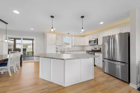 Kitchen - 2070 Pratt Cir, Saint Peter, MN 56082 photo 1 of 6