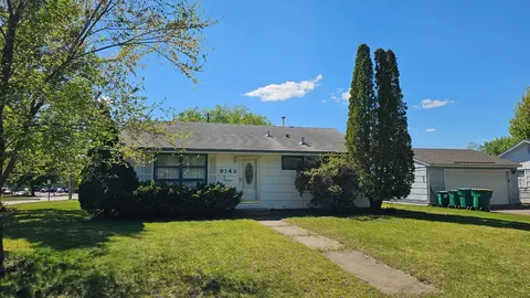 9142 1st Ave S, Bloomington, MN 55420