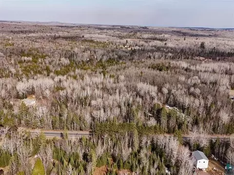 59 Nn Jean Duluth Rd, Duluth, MN 55803