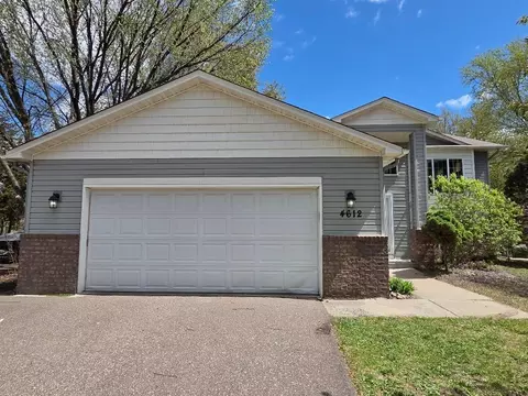 4612 Hampshire Ave N, Crystal, MN 55428