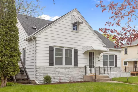 4140 Yates Ave N, Robbinsdale, MN 55422