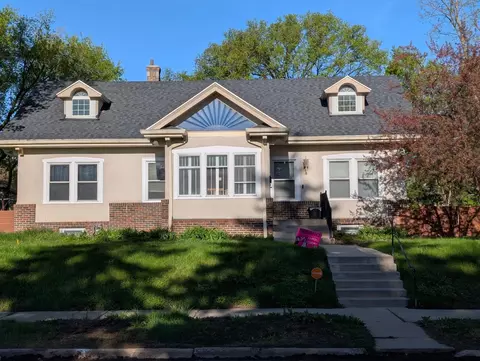 903 Logan Ave N, Minneapolis, MN 55411