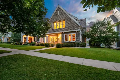 721 Osceola Ave, Saint Paul, MN 55105
