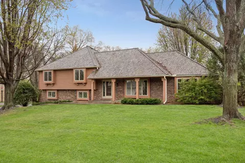 17125 30th Ave N, Plymouth, MN 55447