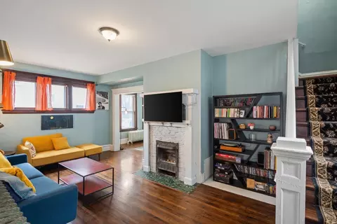 1335 Oliver Ave N, Minneapolis, MN 55411