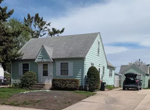 1706 2nd St NE, Austin, MN 55912