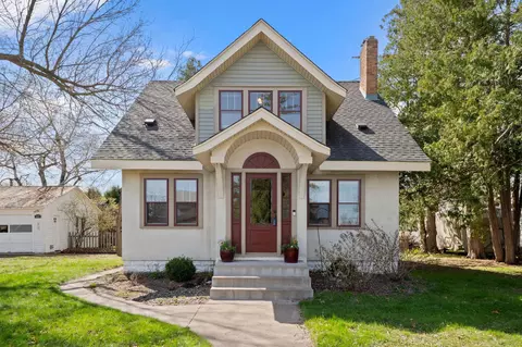 847 Ashland St S, Cambridge, MN 55008