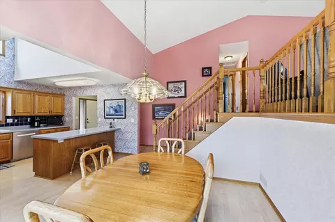 Dining - 14435 Pineview Dr, Becker, MN 55308 photo 3 of 4